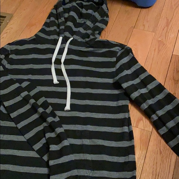 Sweater - Picture 3 of 7